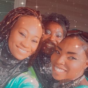 Meet your Posher, Irene